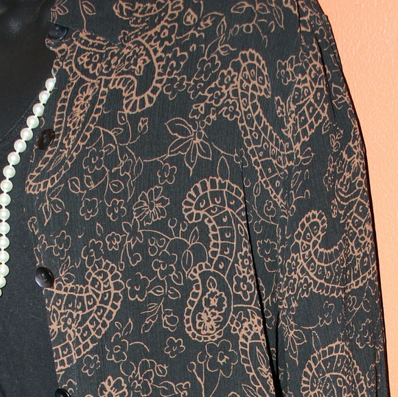 SOLD!☆○CHICO'S DESIGN BLOUSE CLASSIC EUC pretty!♡ - Picture 3 of 6